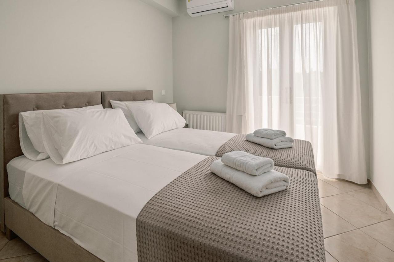 Vasilopoulos Residences - Apartments Eliana & Melanthia Argostoli  Esterno foto