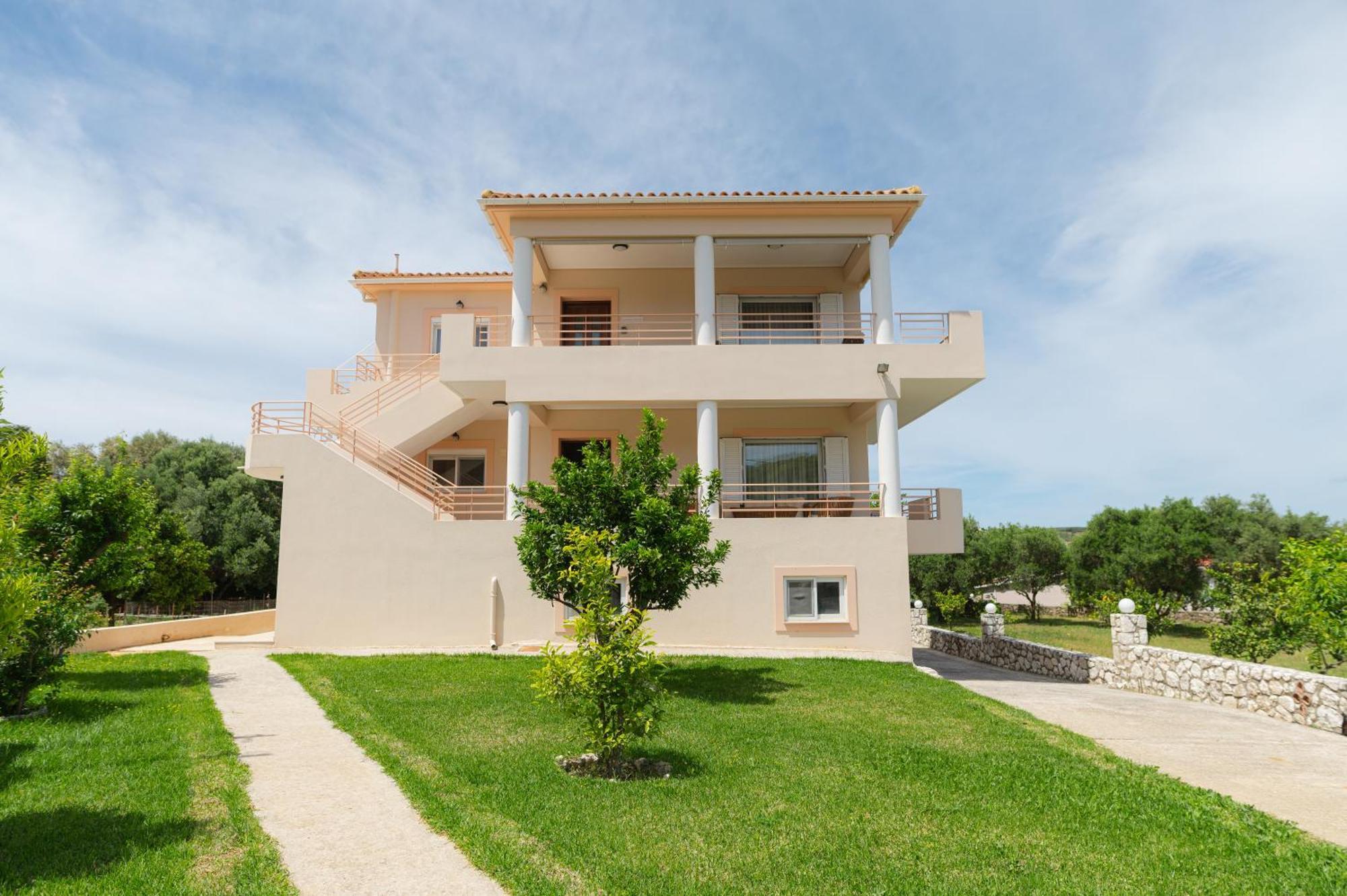 Vasilopoulos Residences - Apartments Eliana & Melanthia Argostoli  Esterno foto